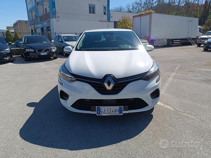 Usata Renault Clio V Intens 90 CV (66 kW) 2022 Berlina