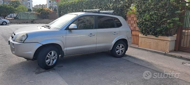 Usata Hyundai Tucson 141 CV (103 kW) 2010 Grigio SUV