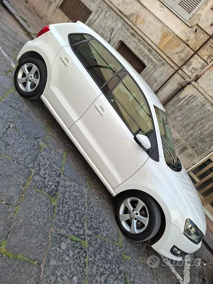 Usata VW Polo 75 CV (55 kW) 2012 Bianco Utilitaria