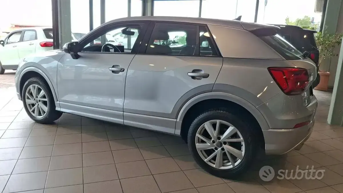 Usata Audi Q2 Design 116 CV (85 kW) 2018 Grigio SUV