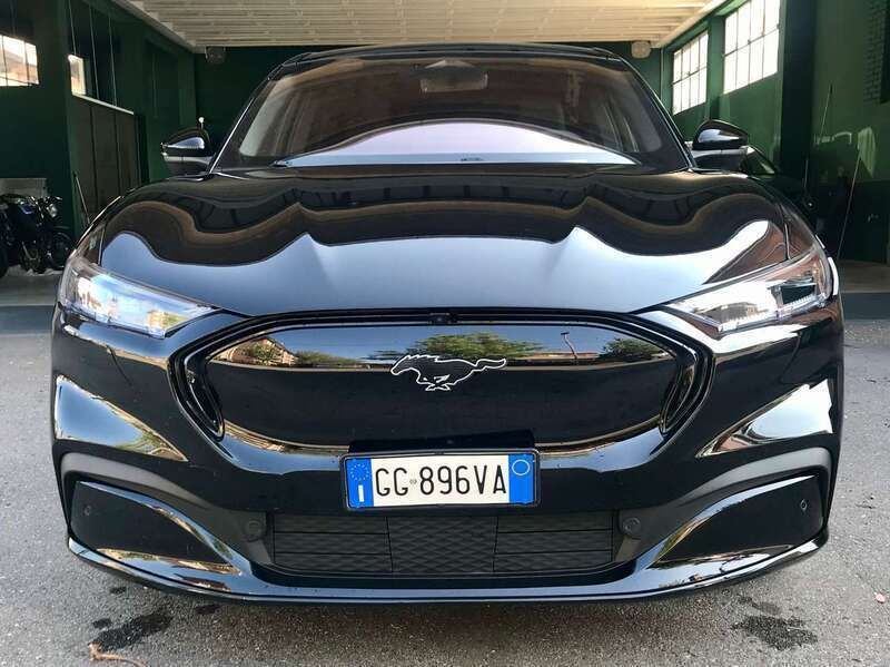 Usata Ford Mustang Mach-E 124 kW (169 CV) 2022 Nero SUV