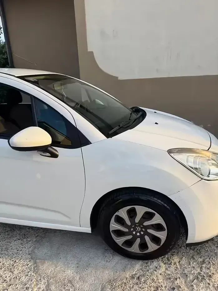 Usata Citroën C3 82 CV (60 kW) 2014 Bianco Berlina