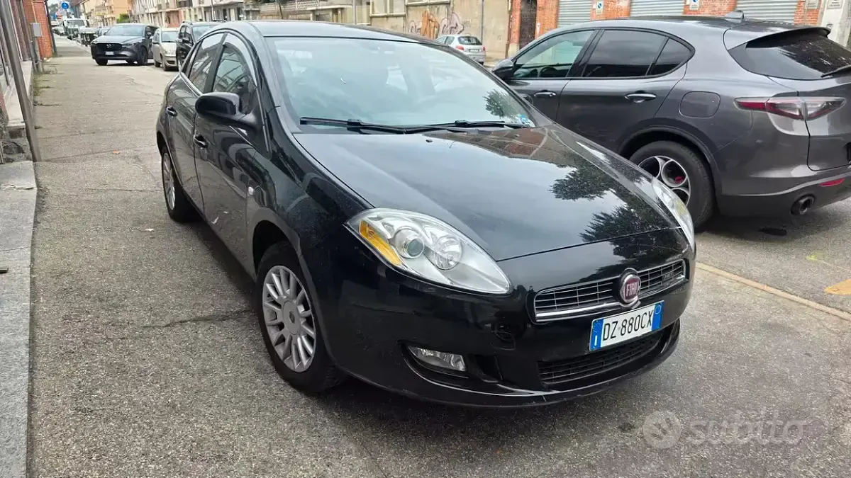 Usata Fiat Bravo Dynamic 120 CV (88 kW) 2009 Nero Utilitaria
