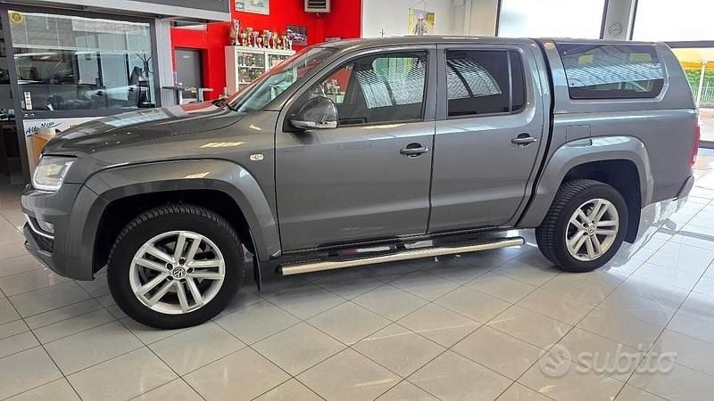 Usata VW Amarok 224 CV (164 kW) 2018 Grigio Pick-up