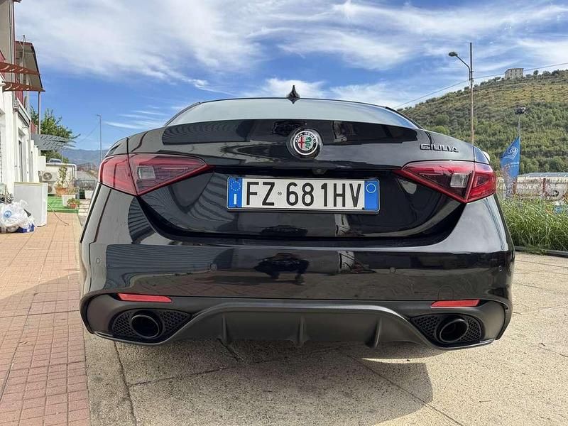 Usata Alfa Romeo Giulia Tech Edition 190 CV (139 kW) 2019 Berlina