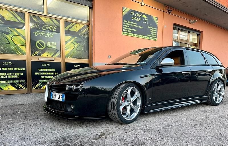 Nero Usata 2007 Alfa Romeo 159 Ti Station wagon | 7250 € (Molto cara) - Immagine 1/4