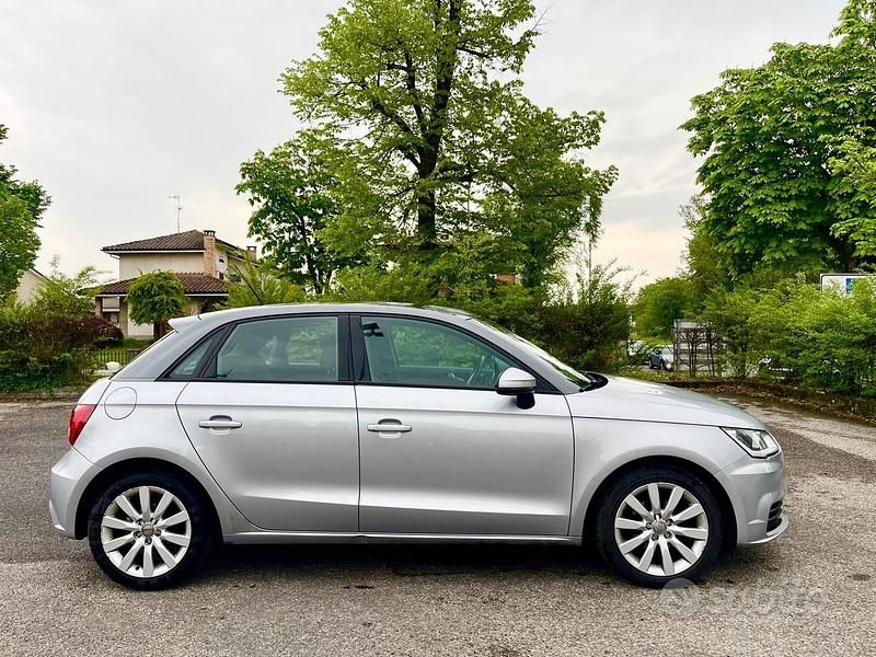 Usata Audi A1 90 CV (66 kW) 2017 Grigio Utilitaria