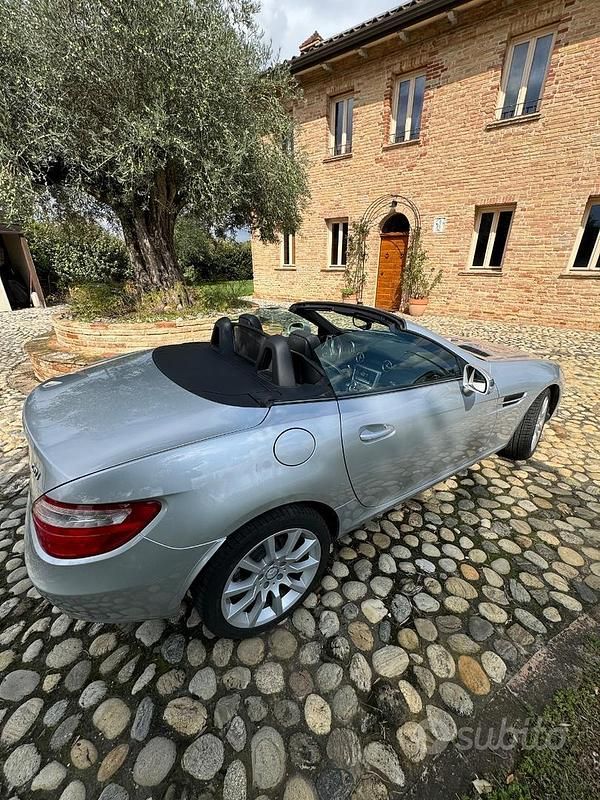 Usata Mercedes SLK250 2014 Grigio Cabrio