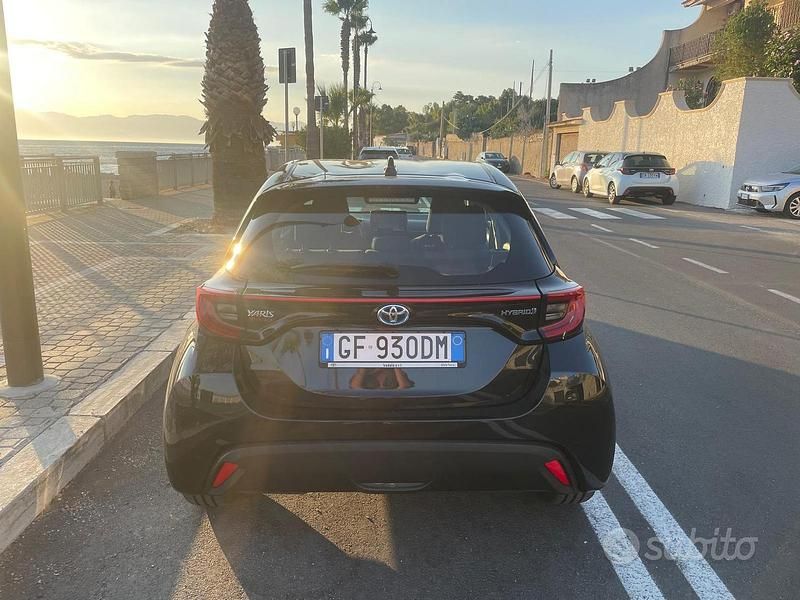 Usata Toyota Yaris 120 CV (88 kW) 2021 Utilitaria
