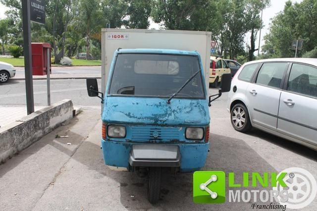 Usata Piaggio APE 11 CV (8 kW) 1997 Verde pastello Utilitaria