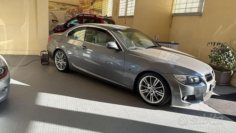 Usata BMW 320 Cabriolet M Sport 2010 Grigio Cabrio