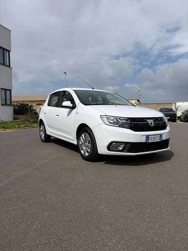 Usata Dacia Sandero 75 CV (55 kW) 2019 Bianco Utilitaria