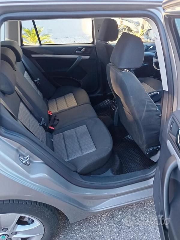 Usata 2009 Skoda Octavia Station wagon | 5300 € (Buon prezzo) - Immagine 1/4