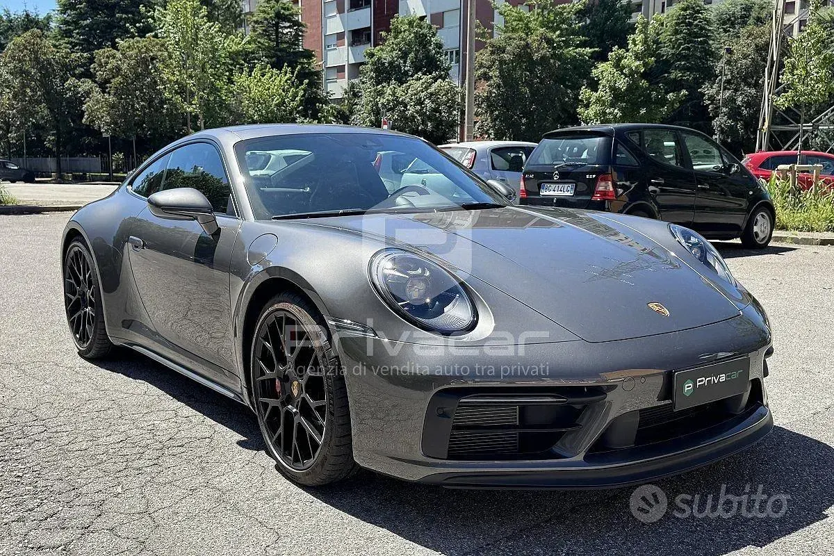 Usata Porsche 911 485 CV (356 kW) 2024 Grigio Coupé