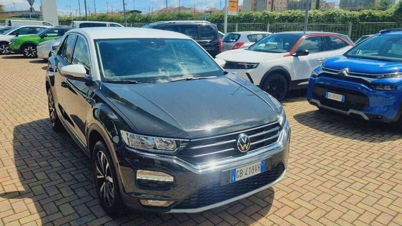 Usata VW T-Roc Sport 150 CV (110 kW) 2021 Grigio scuro SUV