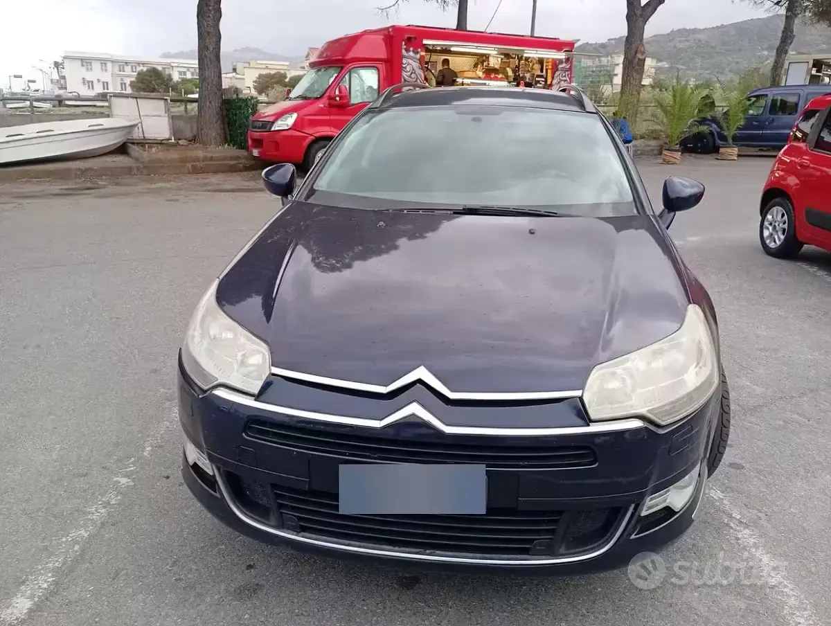 Usata Citroën C5 140 CV (102 kW) 2009 Bluazzurro Station wagon