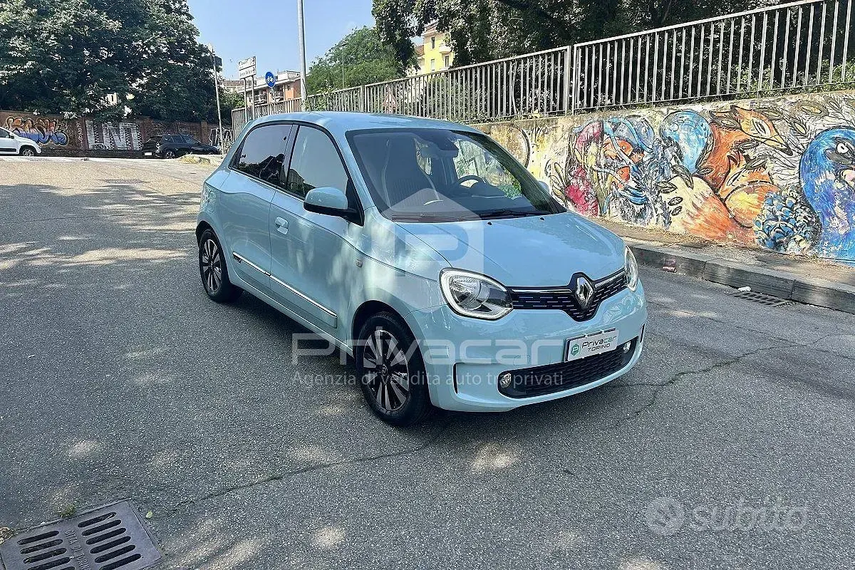 Usata Renault Twingo Intens 30 kW (42 CV) 2021 Bluazzurro Utilitaria