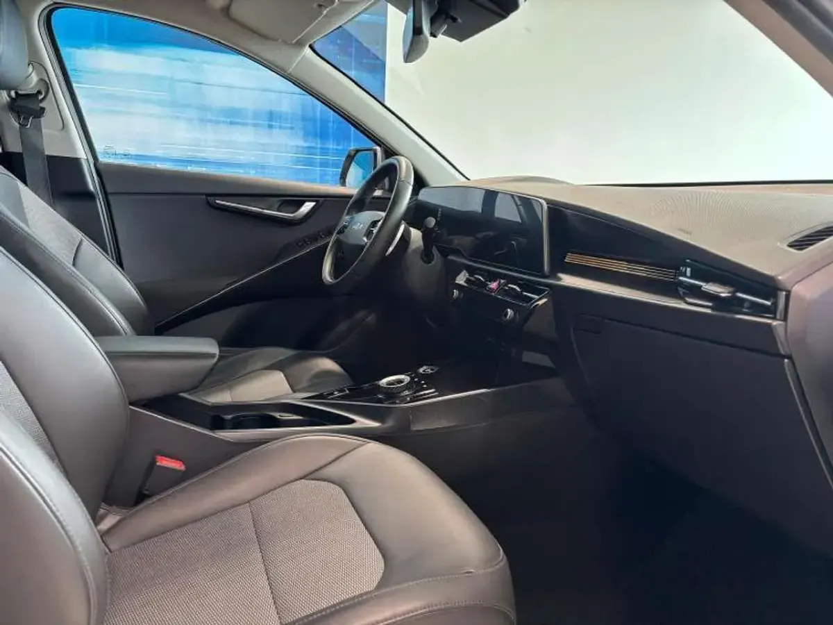 Usata Kia Niro Style 105 CV (77 kW) 2023 Grigio SUV