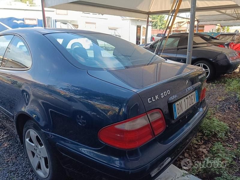 Usata Mercedes CLK200 2001 Blu Cabrio