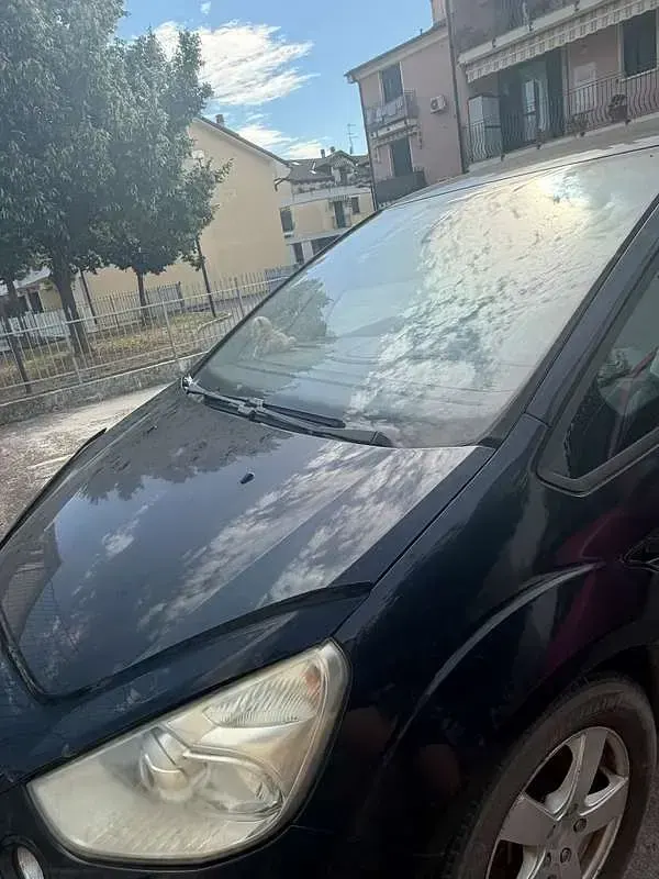 Usata Ford S-MAX Titanium 125 CV (91 kW) 2007 Nero Monovolume