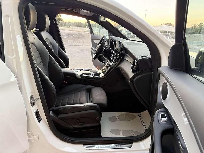 Usata Mercedes GLC220 AMG 194 CV (142 kW) 2022 Coupé