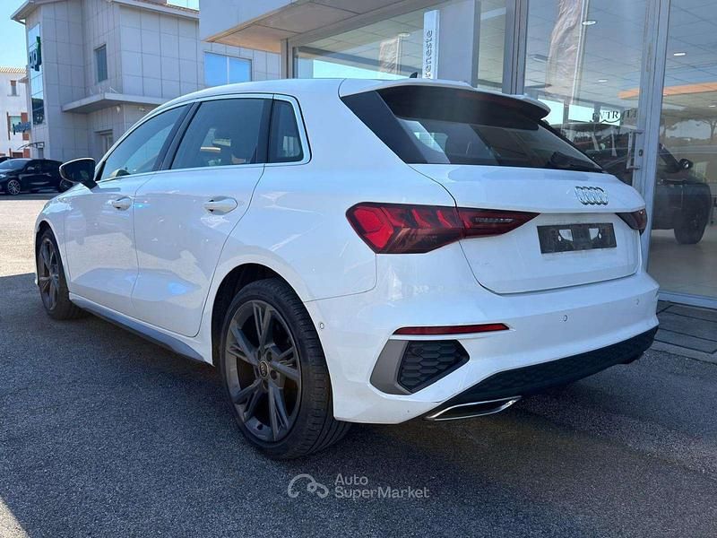 Usata Audi A3 S-Line 116 CV (85 kW) 2024 Bianco Berlina