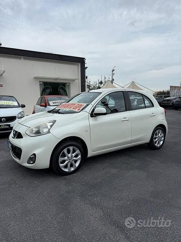 Usata Nissan Micra Acenta 80 CV (58 kW) 2015 Bianco Utilitaria