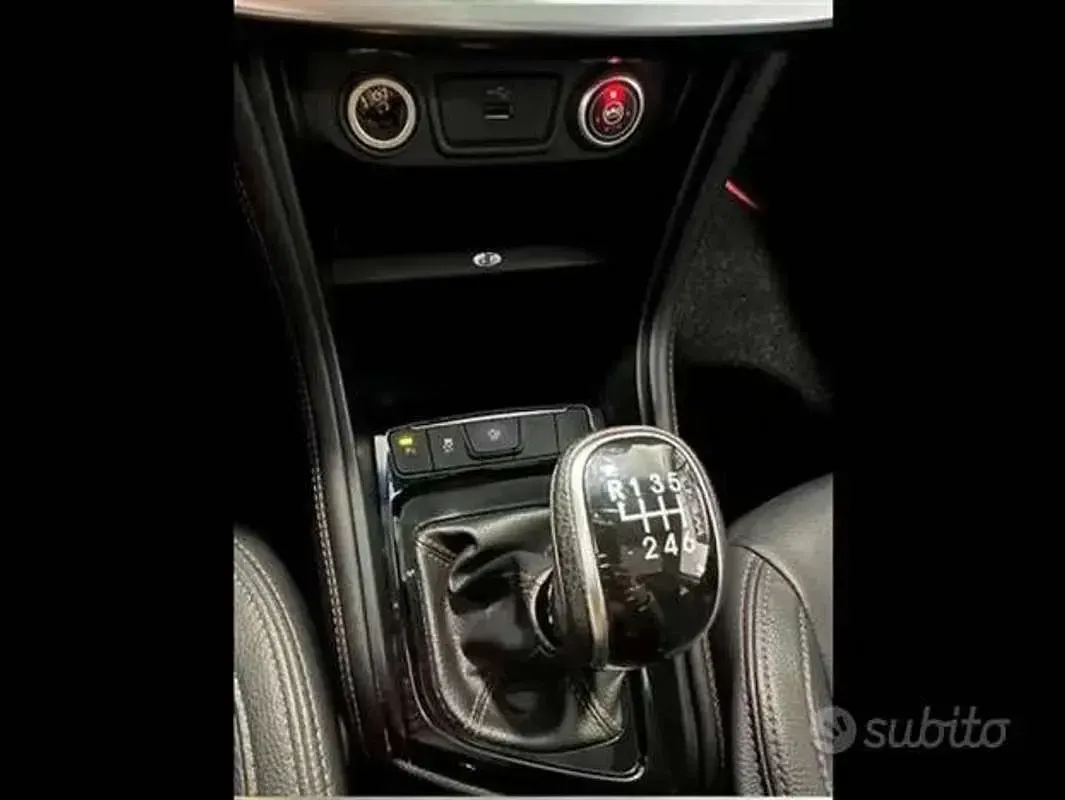 Begagnad DR DR4 114 HK (83 kW) 2019 Silver SUV