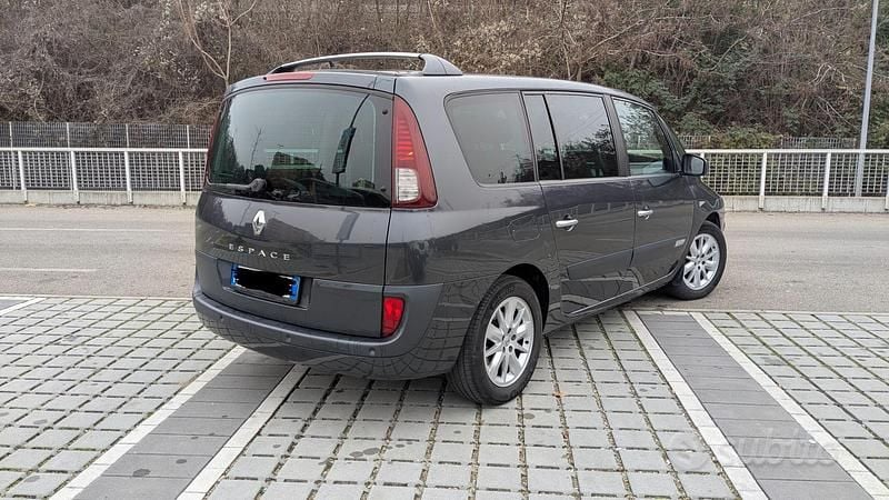 Usata Renault Espace 175 CV (128 kW) 2011 Nero Monovolume