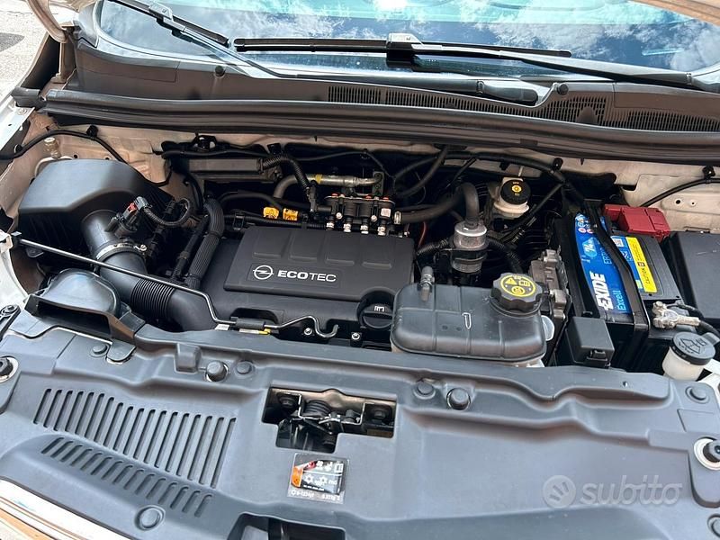 Usata Opel Mokka 140 CV (102 kW) 2016 Bianco SUV