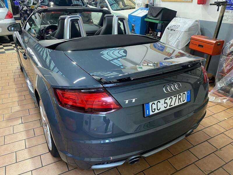 Usata Audi TT Roadster S-Line 230 CV (169 kW) 2015 Grigio Cabrio