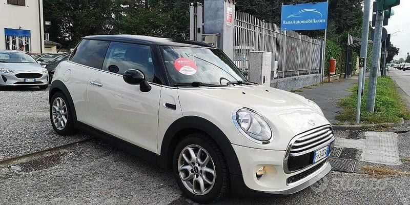 Usata Mini Cooper D 116 CV (85 kW) 2017 Bianco Utilitaria