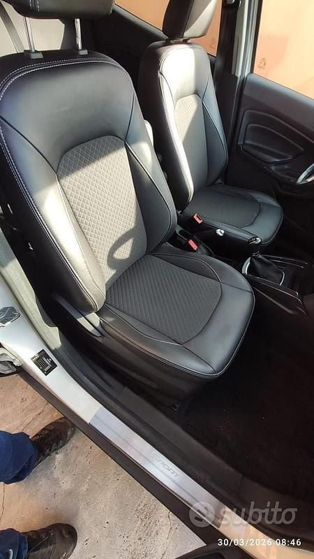 Usata Ford Ecosport 95 CV (69 kW) 2017 Bianco SUV