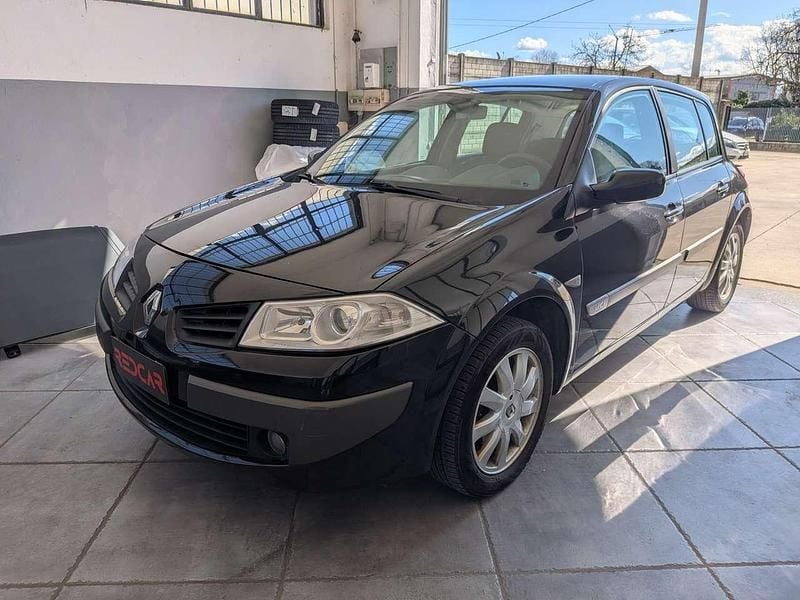 Usata Renault Mégane II Dynamique 106 CV (77 kW) 2006 Nero Berlina