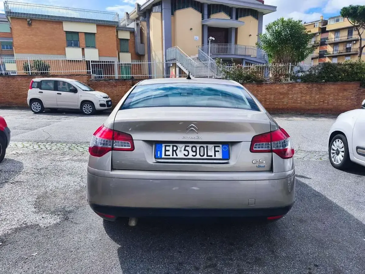 Usata Citroën C5 160 CV (117 kW) 2013 Beige Berlina