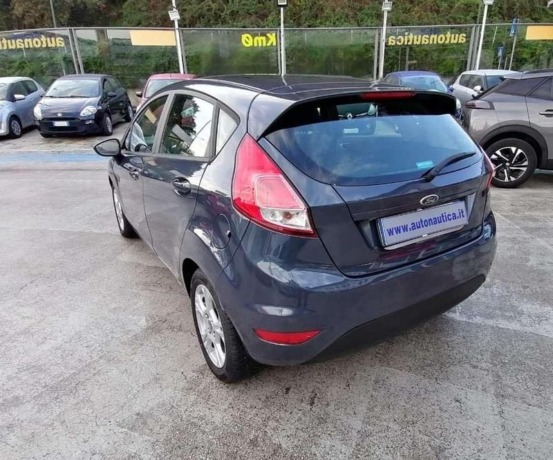 Usata Ford Fiesta Business Edition 75 CV (55 kW) 2013 Antracite Berlina