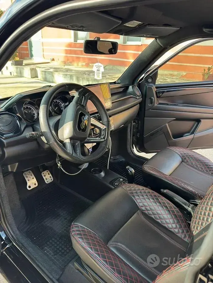 Usata Ligier JS50 2024 Nero Utilitaria
