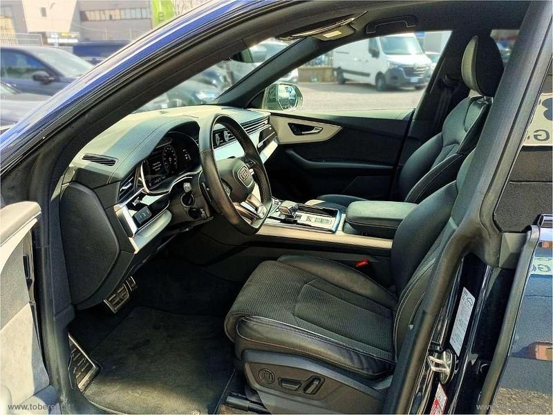 Usata Audi Q8 S-Line 286 CV (210 kW) 2023 Blu/azzurro SUV