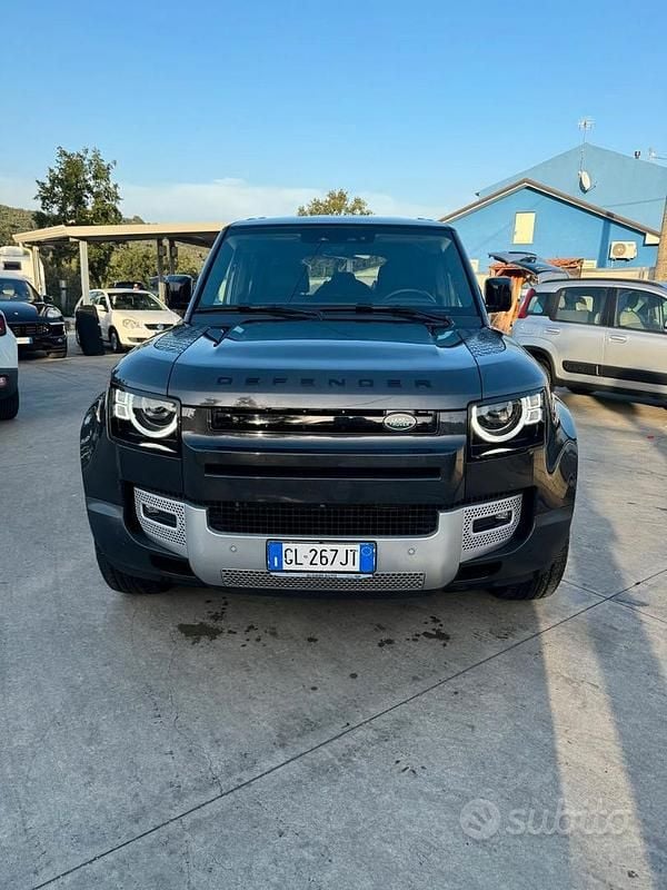 Usata Land Rover Defender 200 CV (147 kW) 2023 Grigio SUV