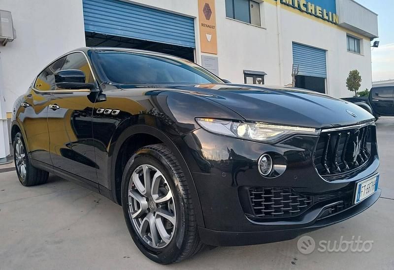 Usata Maserati Levante 250 CV (183 kW) 2018 Nero SUV