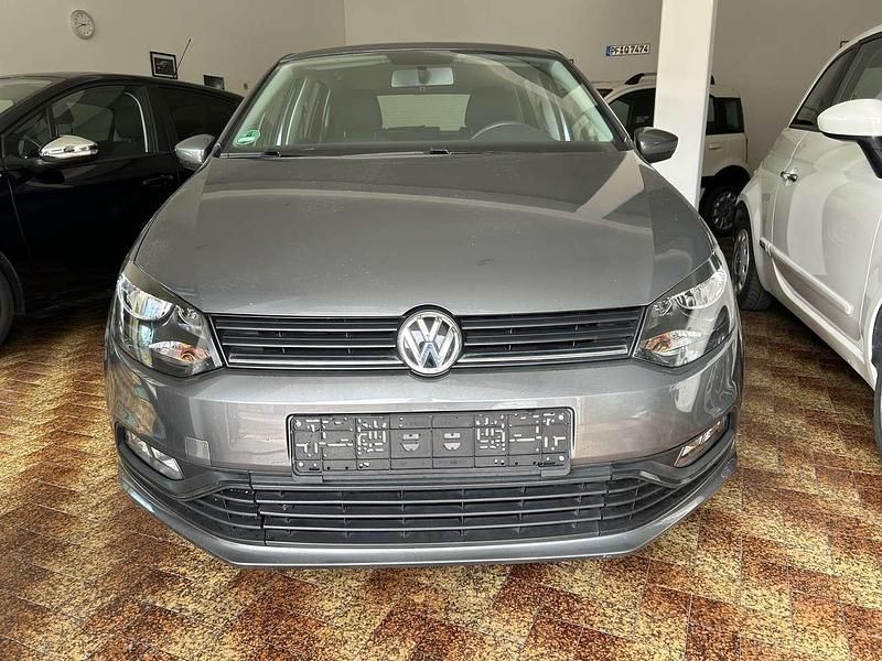 Usata VW Polo Trendline 60 CV (44 kW) 2017 Grigio Berlina