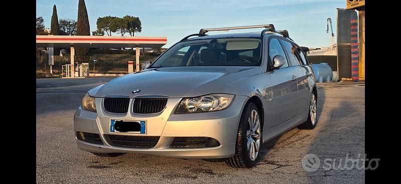 Begagnad BMW 320 177 HK (130 kW) 2007 Grå Kombi