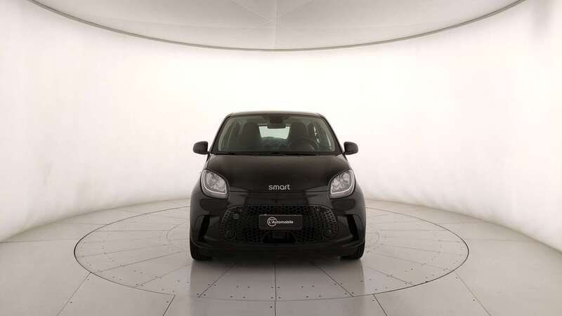 Usata Smart ForFour Electric Drive Passion 41 kW (56 CV) 2020 Nero Utilitaria