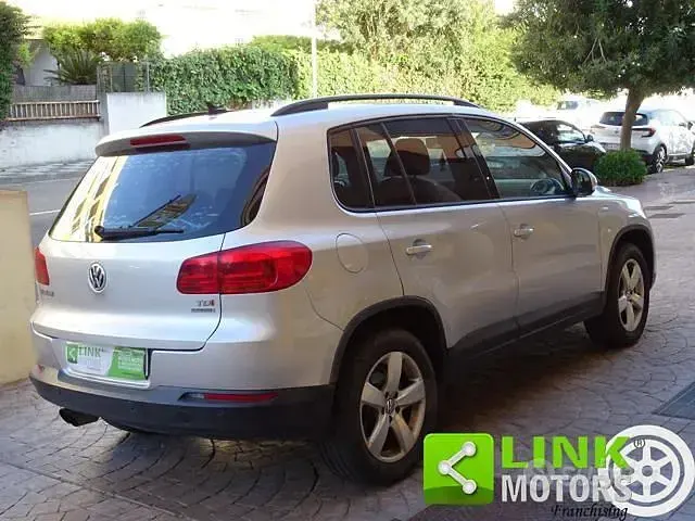 Usata VW Tiguan 110 CV (80 kW) 2012 Grigio SUV