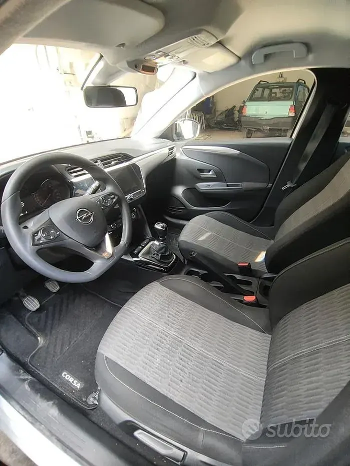 Usata Opel Corsa 102 CV (75 kW) 2020 Bianco Utilitaria