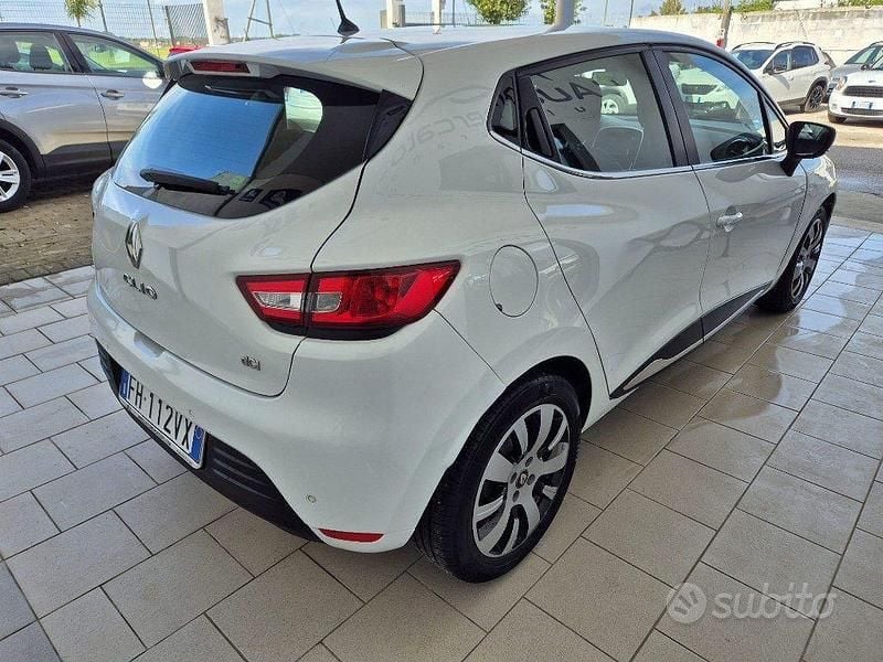Usata Renault Clio IV Zen 75 CV (55 kW) 2017 Bianco Berlina