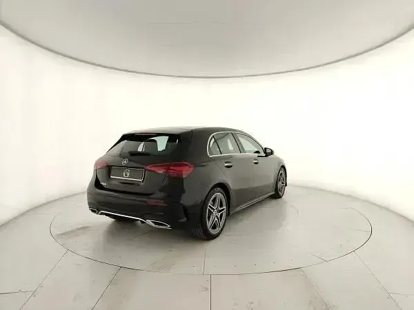Usata Mercedes A180 Advanced Plus 136 CV (100 kW) 2024 Nero notte Berlina