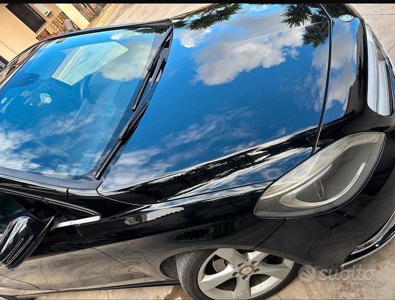 Usata Mercedes B200 2012 Nero Monovolume
