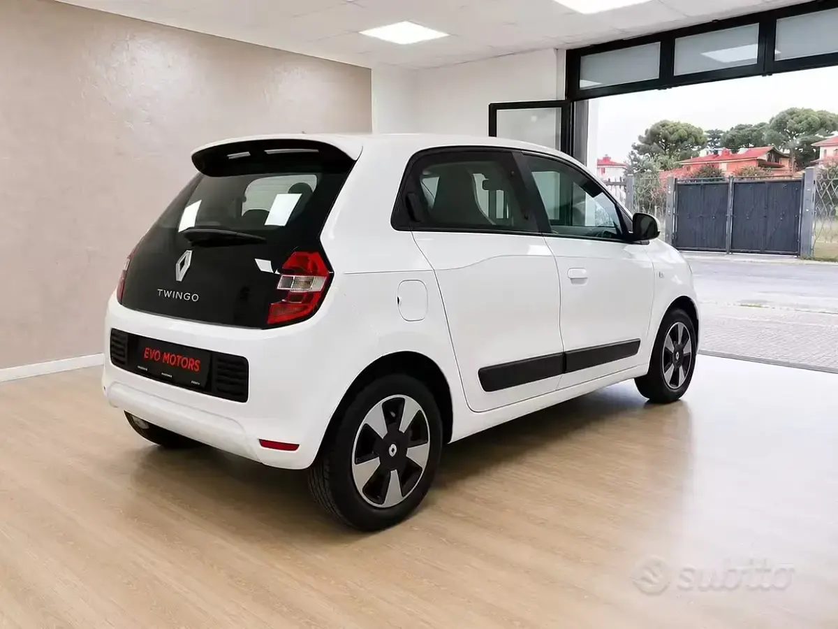Usata Renault Twingo 69 CV (50 kW) 2016 Bianco Utilitaria
