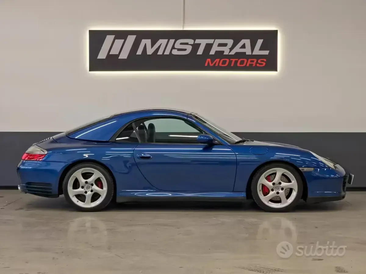 Usata Porsche 911 Carrera 4S Cabriolet 320 CV (235 kW) 2005 Blu Cabrio